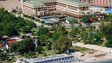 Crystal Deluxe Resort Spa